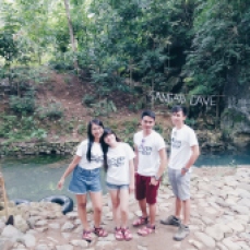 Because we don't have enough time for Kay-Ibon Falls, we had our side trip at Sangab Cave instead.